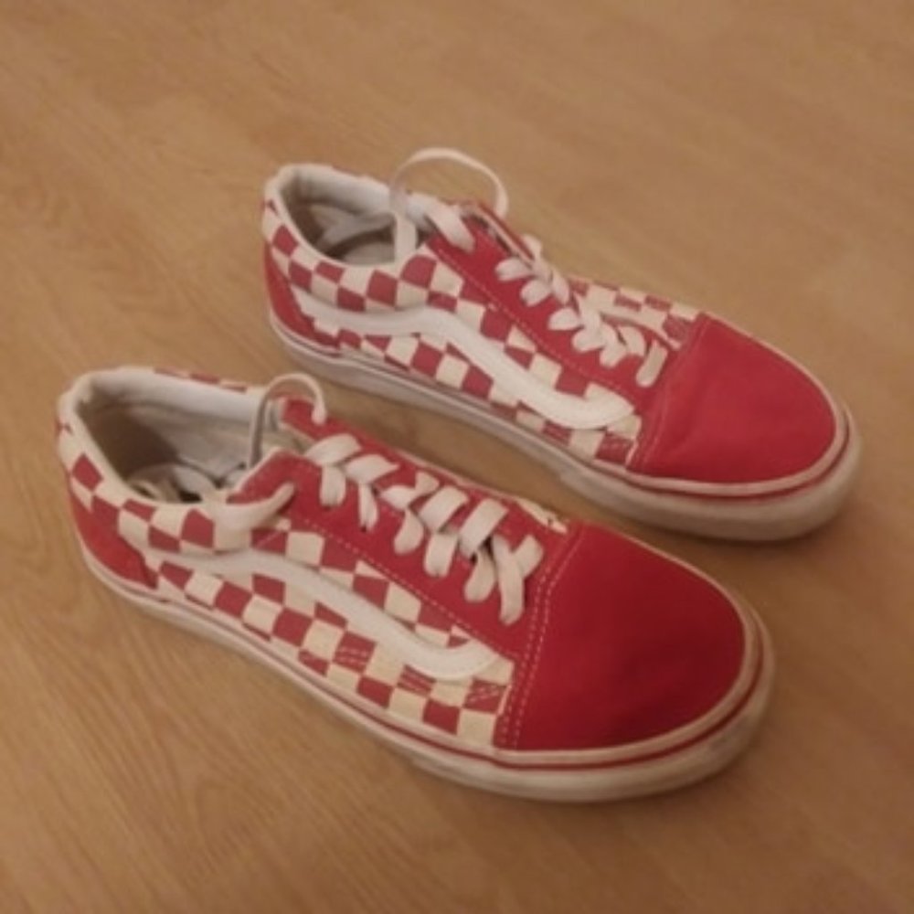 Red checkerboard vans old skool
